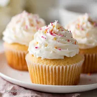 Moist Vanilla Cupcakes Recipe with Buttermilk
